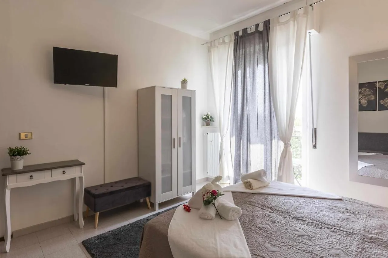 Destiny Home 1 Verona Borgo Trento Appartamento 0*,  Italia